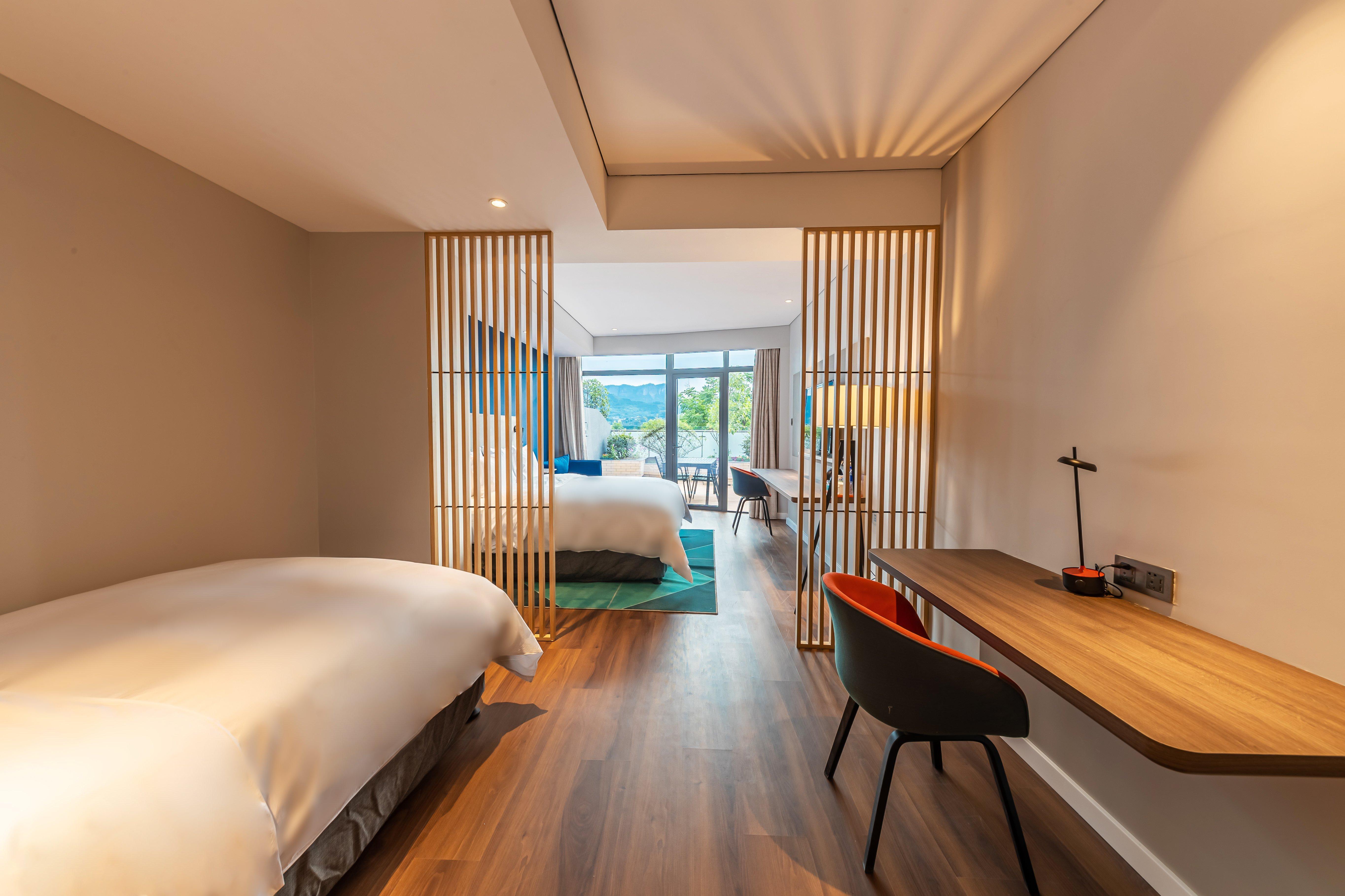 Holiday Inn Express Yichang Riverside By Ihg Екстериор снимка