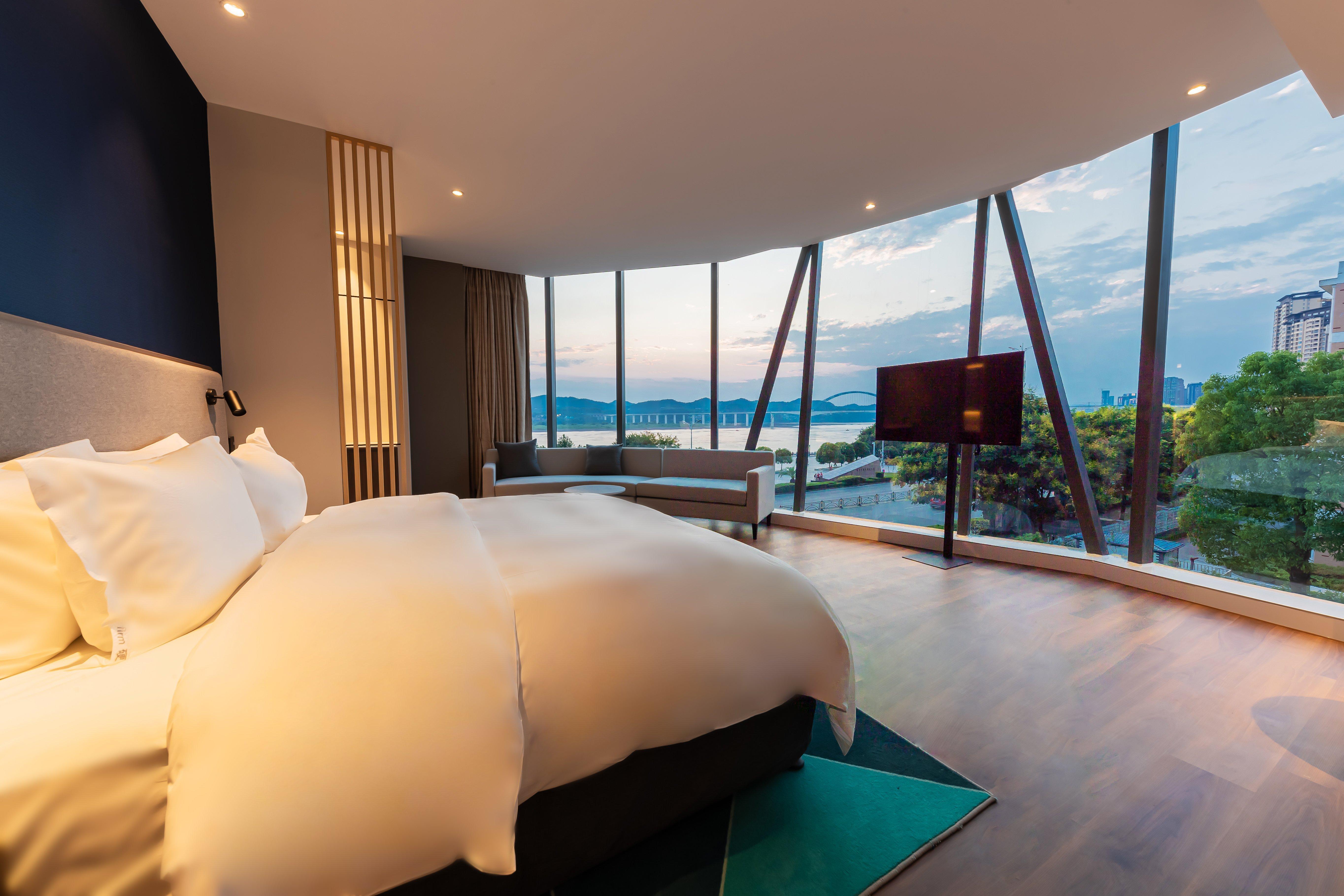 Holiday Inn Express Yichang Riverside By Ihg Екстериор снимка