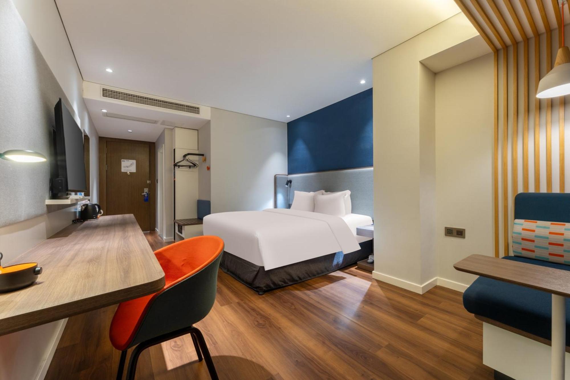 Holiday Inn Express Yichang Riverside By Ihg Екстериор снимка